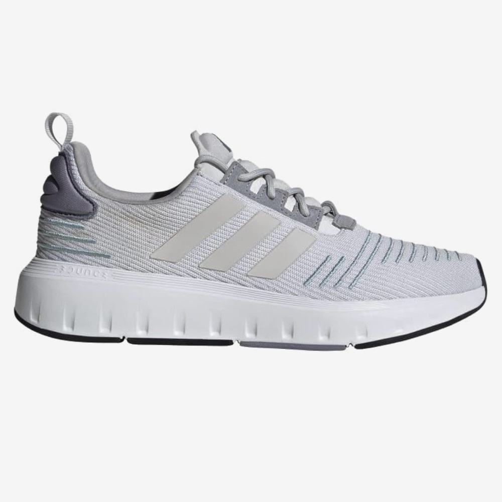 Adidas Swift Run 23 Women's 9 Running Shoes Sneakers NIB NEW White Dash Gray